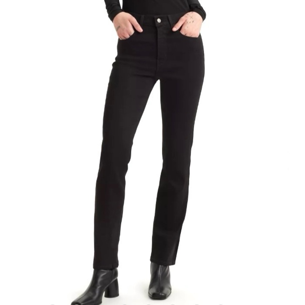 Levi’s 724 Black High Rise Slim Straight Jean Size 30